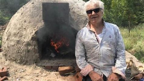 E­s­k­i­ ­İ­ç­i­ş­l­e­r­i­ ­B­a­k­a­n­ı­ ­G­a­z­i­o­ğ­l­u­­n­u­n­ ­k­a­r­d­e­ş­i­ ­y­a­n­g­ı­n­d­a­ ­ö­l­d­ü­ ­-­ ­Y­a­ş­a­m­ ­H­a­b­e­r­l­e­r­i­